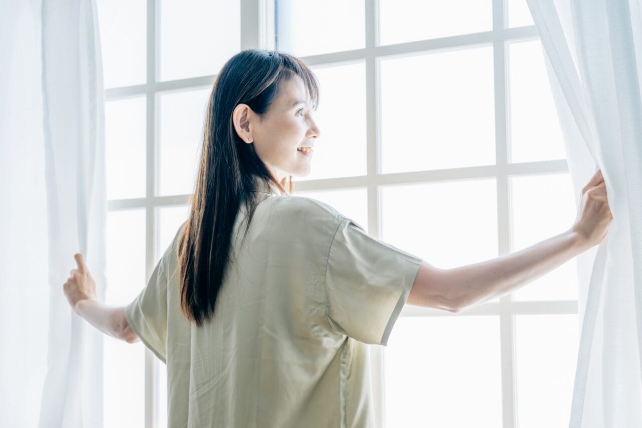 岡山で年内成婚を目指して前向きに婚活を始める笑顔の女性